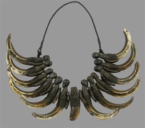 Men wear this together with the tangkil (this collection) during ceremonies and rituals such as in the begnas ritual for rice production. . Boaya necklace